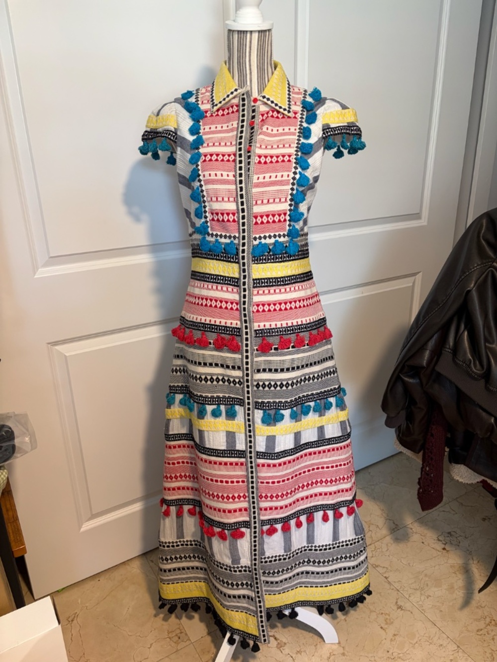 Alice and Olivia Maxi Dress Size 4 - Picture 4 of 5